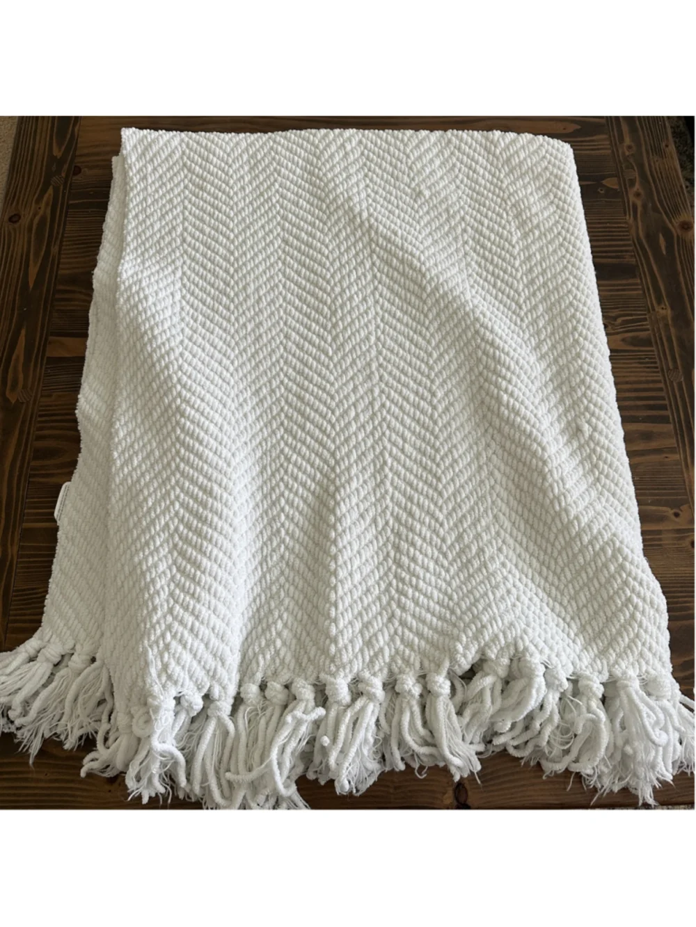 Nicole Miller Home Throw Blanket White Herringbone Textured Fringe 50x60